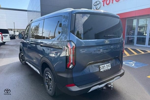 2024 Ford Tourneo Active in Blue