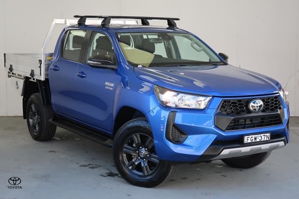 2024 Toyota Hilux SR 48V in Blue