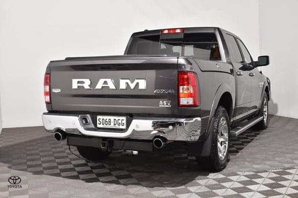 2019 RAM 1500 Laramie in Granite Crystal