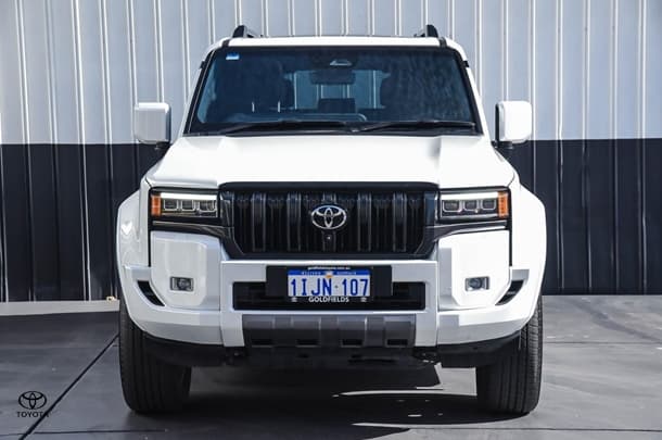 2024 Toyota Landcruiser Prado Kakadu in White