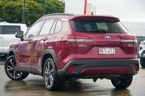 2023 Toyota Corolla Cross Atmos AWD in Red