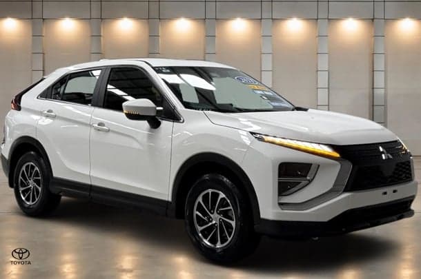 2023 Mitsubishi Eclipse Cross ES in White