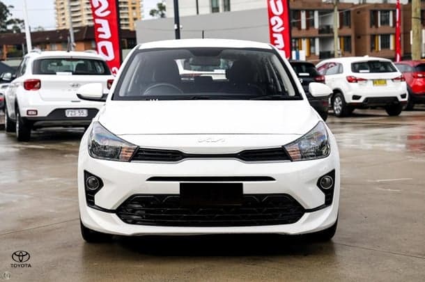 2023 Kia Rio S in White
