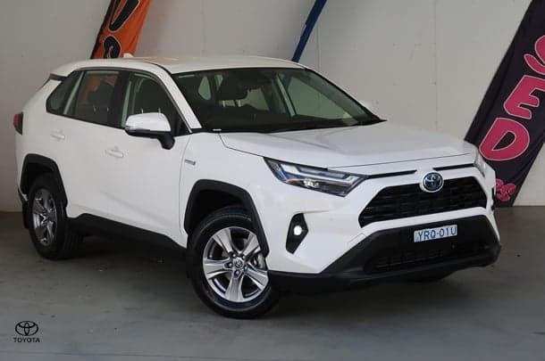 2024 Toyota RAV4 GX in White