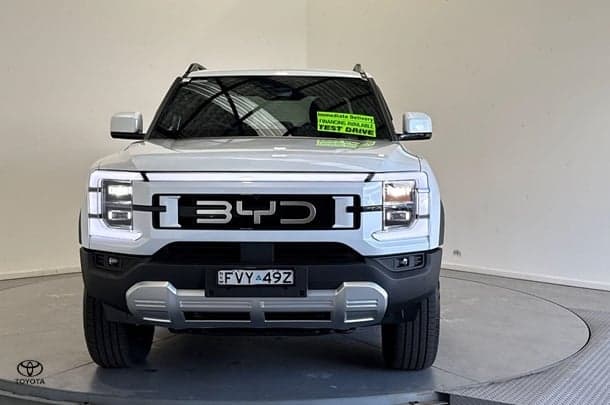 2025 BYD SHARK 6 Premium in Other