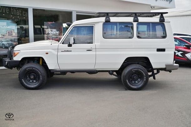 2020 Toyota Landcruiser GXL in White