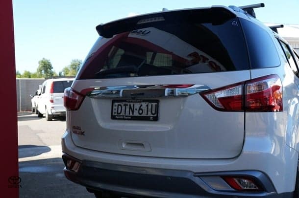 2017 Isuzu MU-X LS-T in White