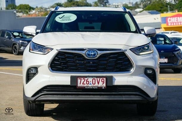 2024 Toyota Kluger AWD GRANDE in White
