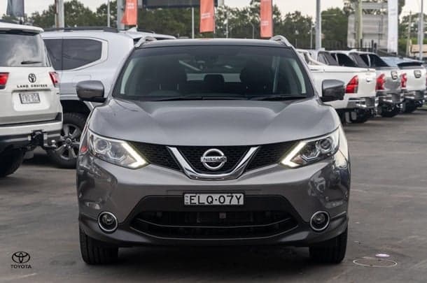 2016 Nissan QASHQAI Ti in Grey
