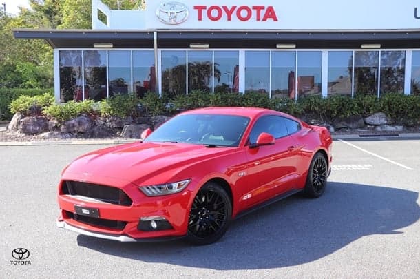 2015 Ford Mustang GT in Grey