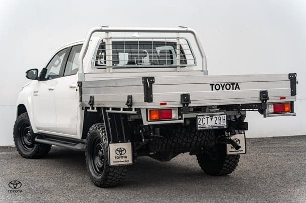 2025 Toyota Hilux SR in White