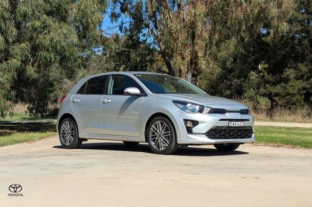 2022 Kia Rio SX in Silver