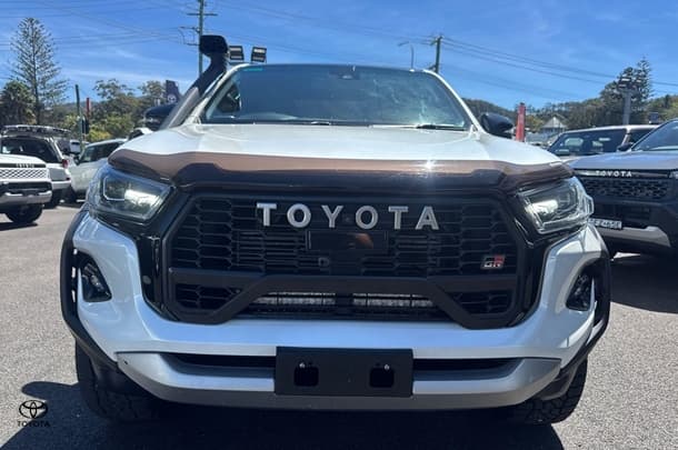 2024 Toyota Hilux GR Sport in White