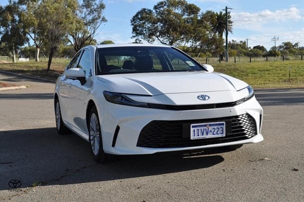2025 Toyota Camry Ascent in White