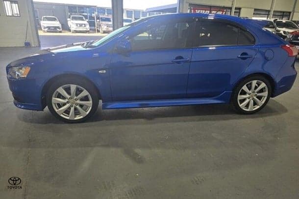 2014 Mitsubishi Lancer GSR in Blue
