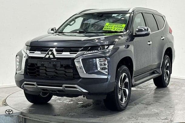 2024 Mitsubishi Pajero Sport Exceed in Grey