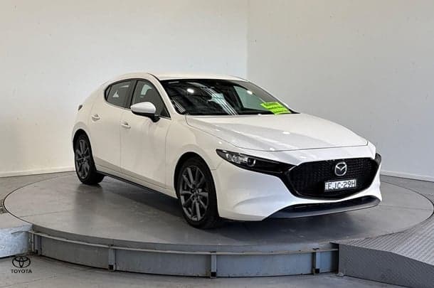 2020 Mazda 3 G20 Evolve in White