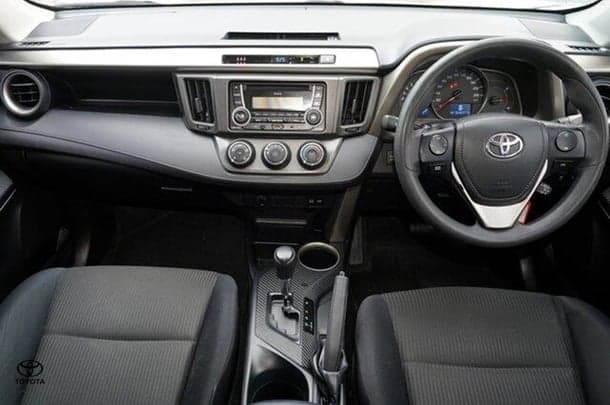 2013 Toyota RAV4 GX in White
