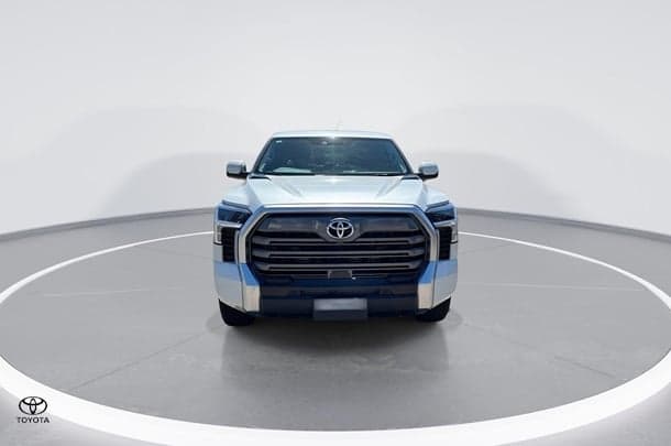 2023 Toyota Tundra Limited in White