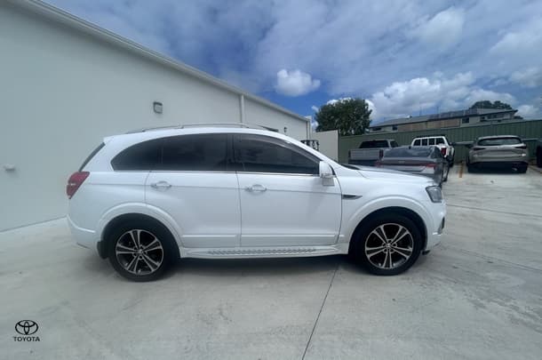 2018 Holden Captiva LTZ in White