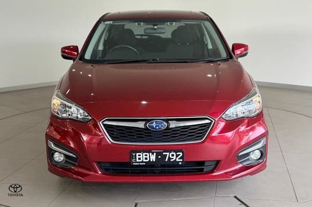 2018 Subaru Impreza 2.0i Premium in Red