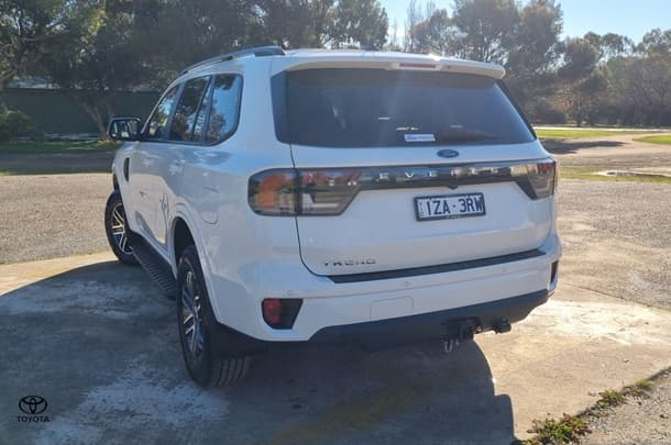 2025 Ford Everest Trend in White