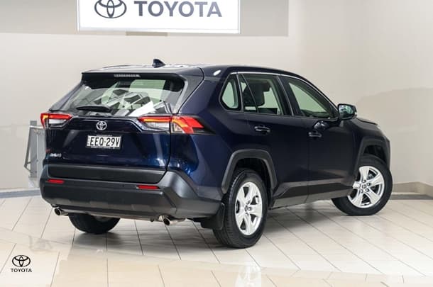 2019 Toyota RAV4 GX in Blue