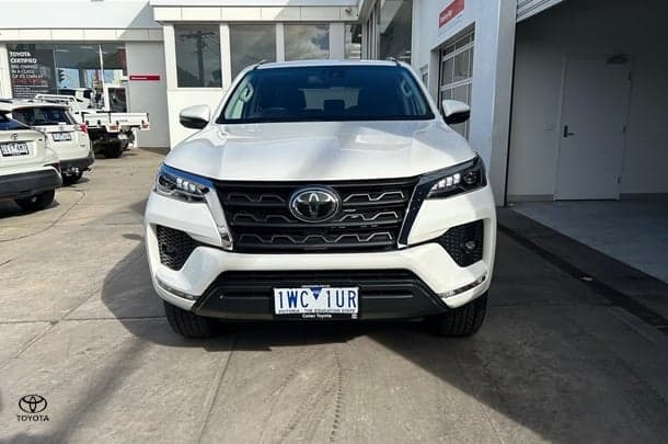 2022 Toyota Fortuner GXL in White