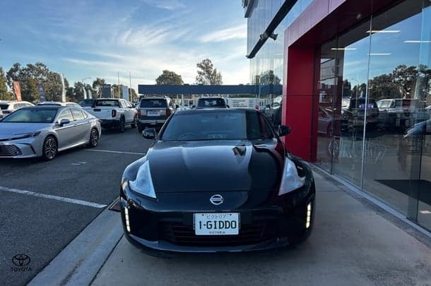2014 Nissan 370Z Base in Black