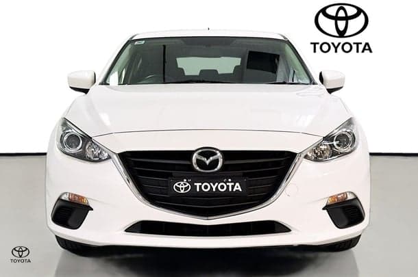 2016 Mazda 3 Neo in White
