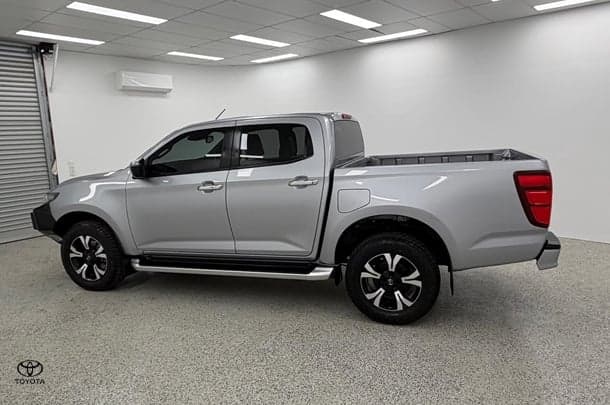 2021 Mazda BT-50 GT in Silver