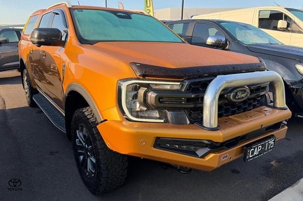2022 Ford Ranger Wildtrak in Blue