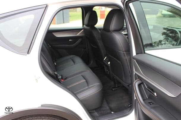2023 Mazda CX-60 D50e Evolve in White