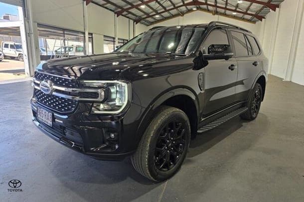 2025 Ford Everest Sport in Silver