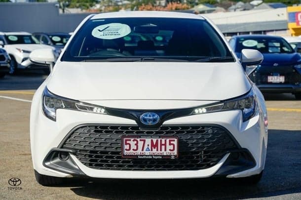 2024 Toyota Corolla Ascent Sport in White