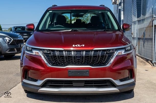 2022 Kia Carnival S in Flare Red (C7r)