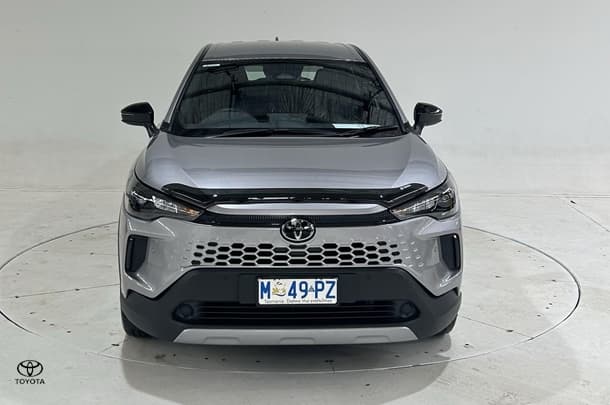 2025 Toyota Corolla Cross GX in Silver
