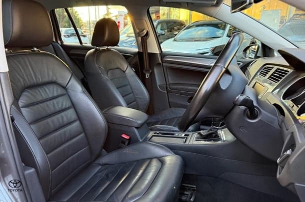 2015 Volkswagen Golf Alltrack 132TSI in Grey