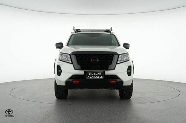 2021 Nissan Navara PRO-4X in White
