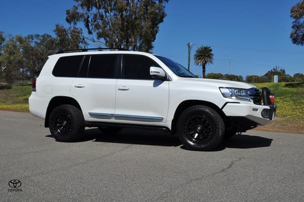 2020 Toyota Landcruiser Sahara in White