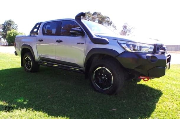 2018 Toyota Hilux Rugged X in Silver