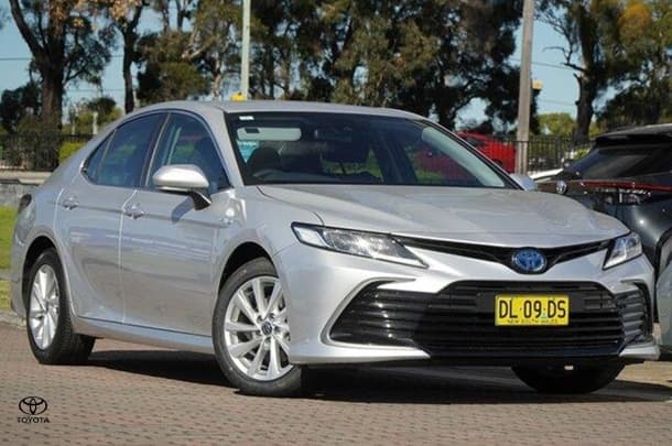 2024 Toyota Camry Ascent in Silver