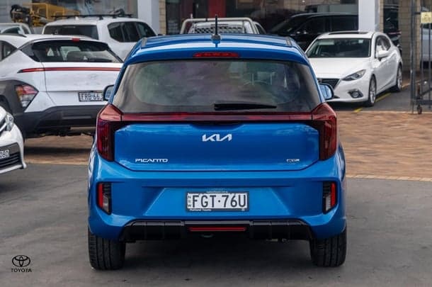 2024 Kia Picanto GT-Line in Blue