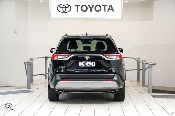 2021 Toyota RAV4 Cruiser in Black