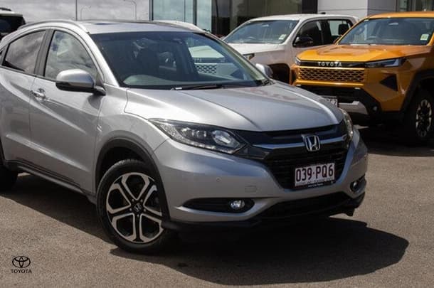 2017 Honda HR-V VTi-L in Silver
