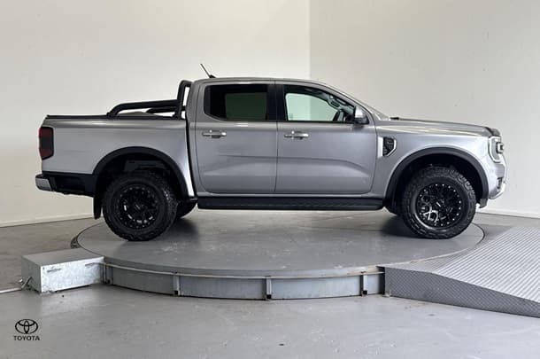 2022 Ford Ranger XLT in Pink
