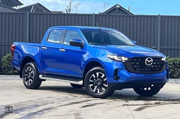 2025 Mazda BT-50 GT in Blue