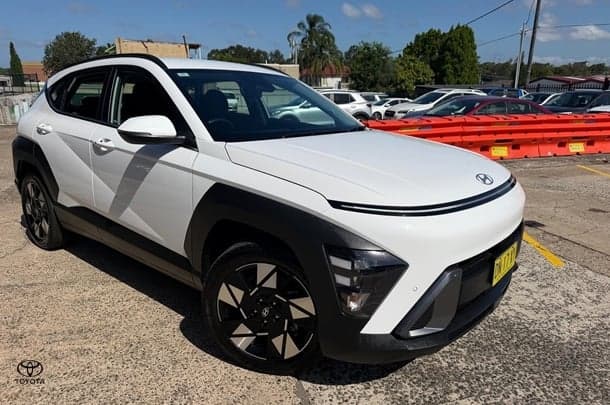 2025 Hyundai Kona Base in Atlas White