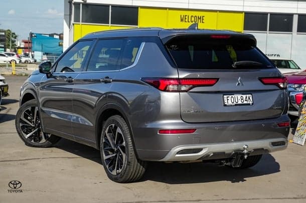 2022 MITSUBISHI OUTLANDER Exceed in Other