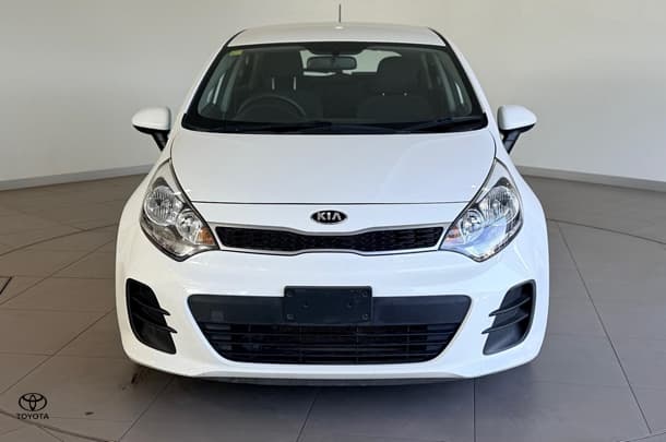 2016 Kia Rio S in White